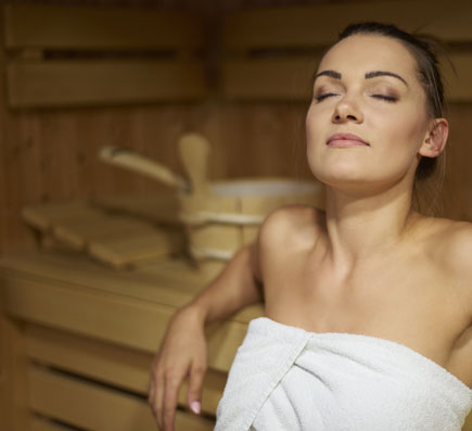 woman-in-sauna - Plymouth Fitness